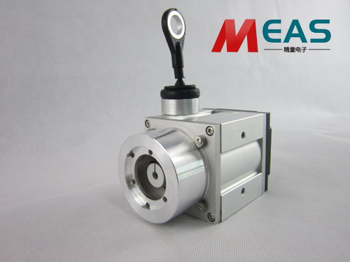 ����λ�ƾ��a���ĳ���֪�R������˽����