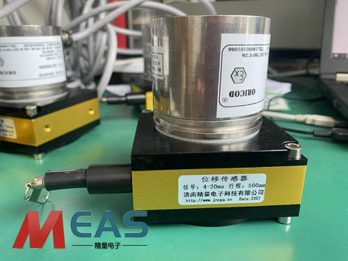 ��������λ�ƾ��a���Ǟ�͑�������һ�������aƷ